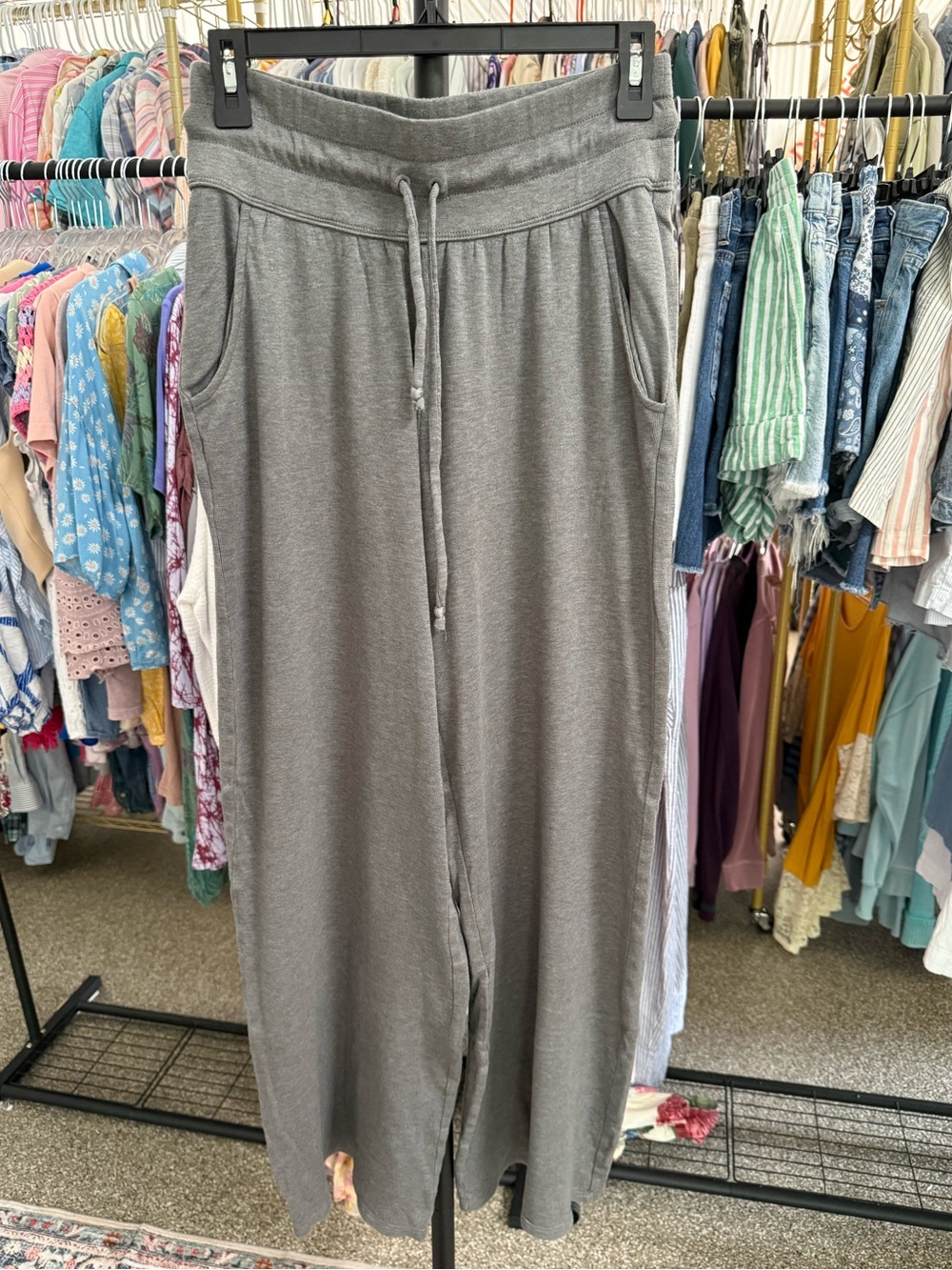 NWOT Fabletics Gray Wide-Leg Drawstring Pants